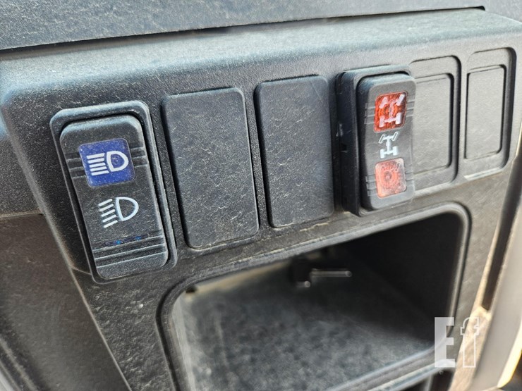 bobcat-3400-image-8