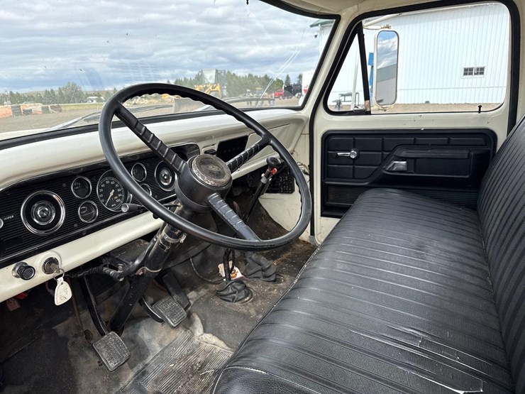 1976-ford-f600-image-6