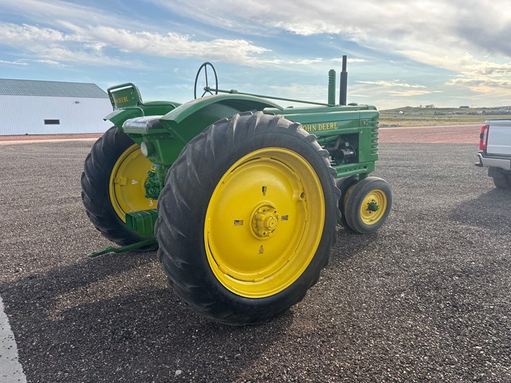 1949-john-deere-b-image-4