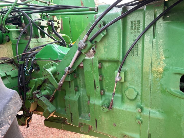 john-deere-8850-image-12