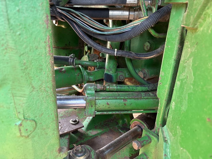 john-deere-8850-image-13