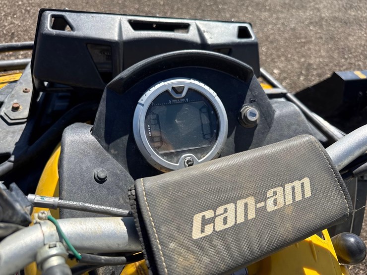 2011-can-am-outlander-atv-image-5