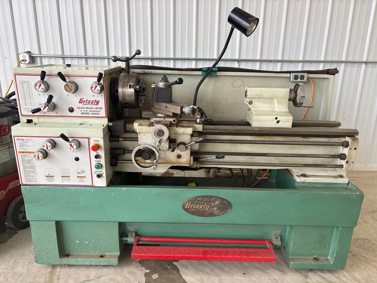 grizzly-g0554-gear-head-lathe-image-8