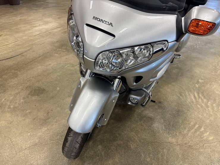 2007-honda-gl1800-goldwing-image-6