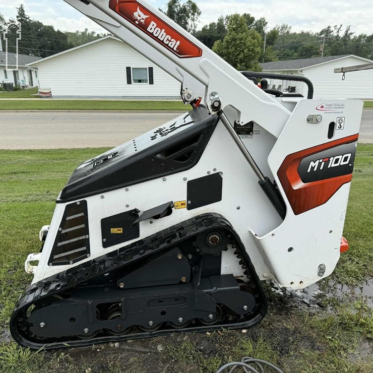 2023 BOBCAT MT100