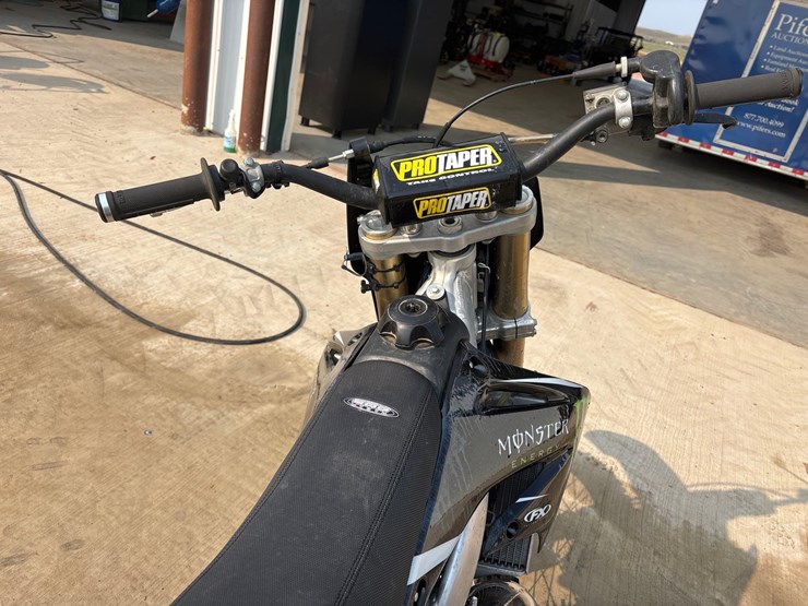 2001-honda-cr125r-dirt-bike-image-10