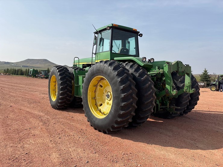 john-deere-8850-image-8