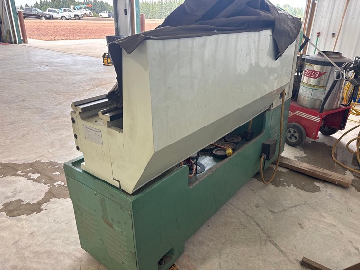 grizzly-g0554-gear-head-lathe-image-12
