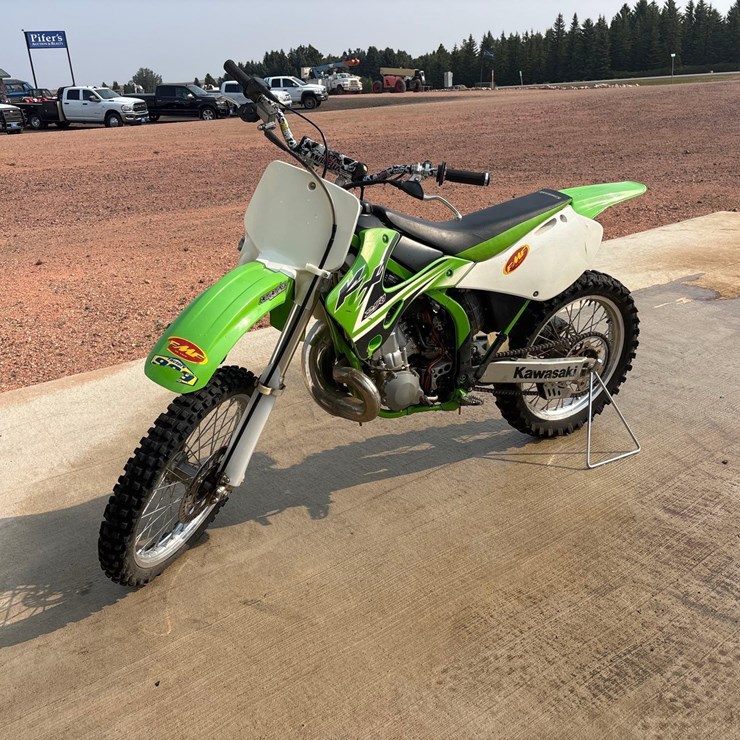 2001 Kawasaki 250 Competition Dirt Bike
