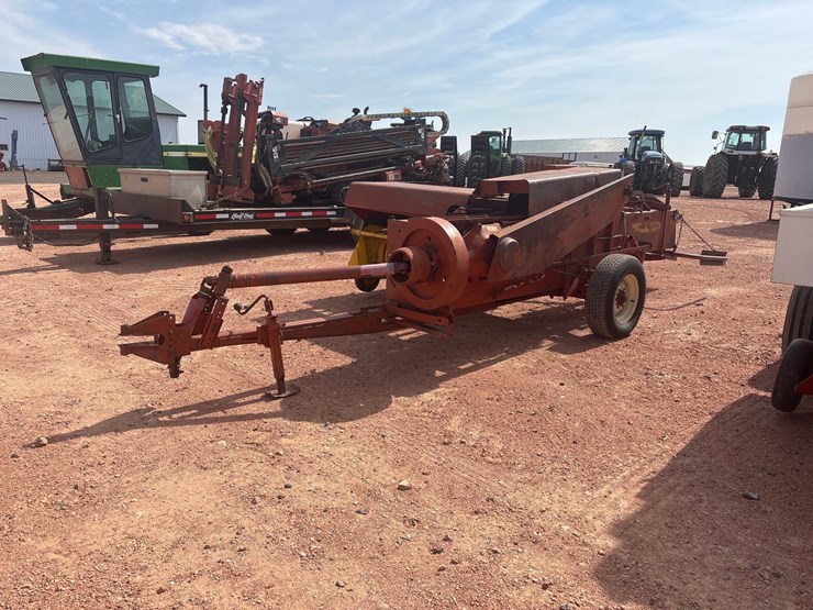 new-holland-275-image-6