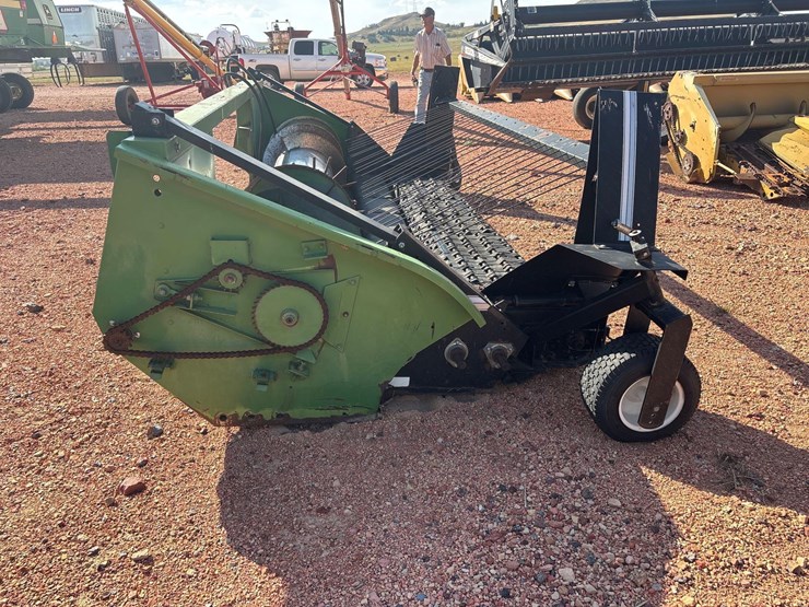 john-deere-224-image-6