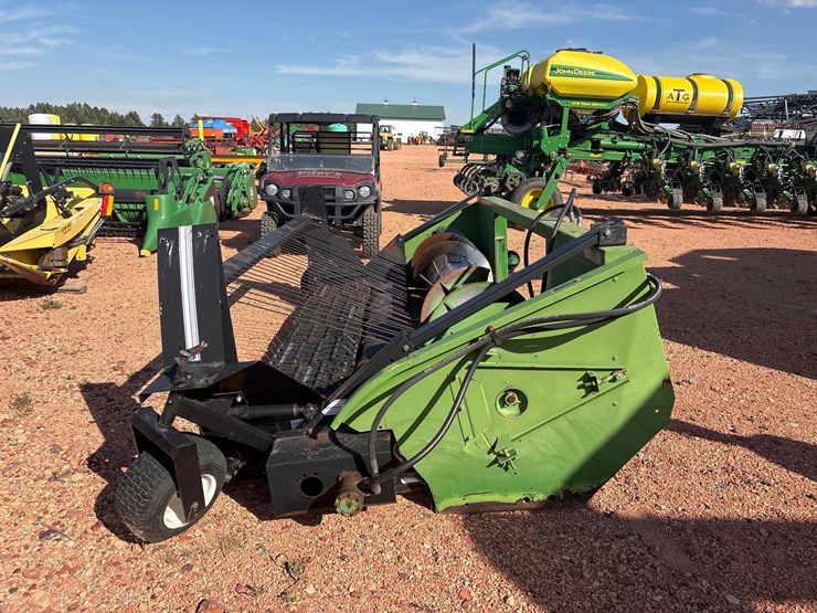 john-deere-224-image-3