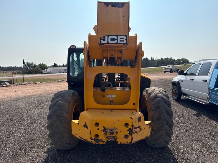 2013-jcb-510-image-4