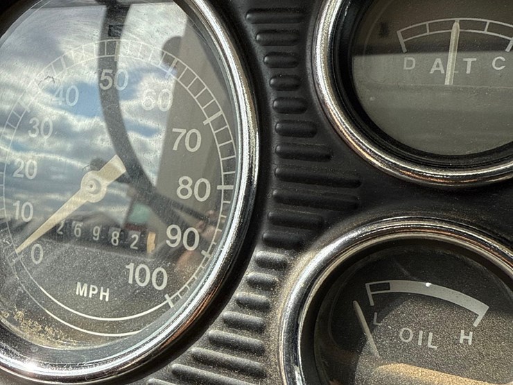 1976-ford-f600-image-7