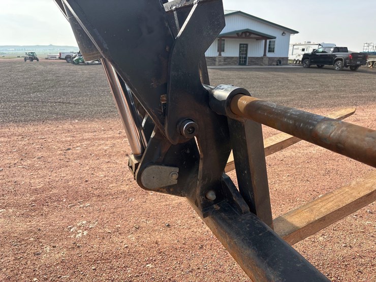2013-jlg-g9-43a-telehandler-image-16