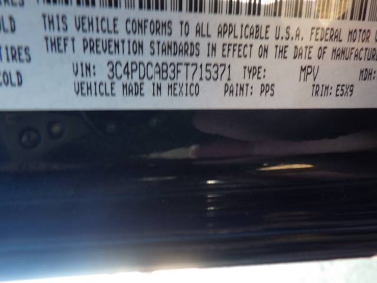 2015-dodge-caravan-image-9
