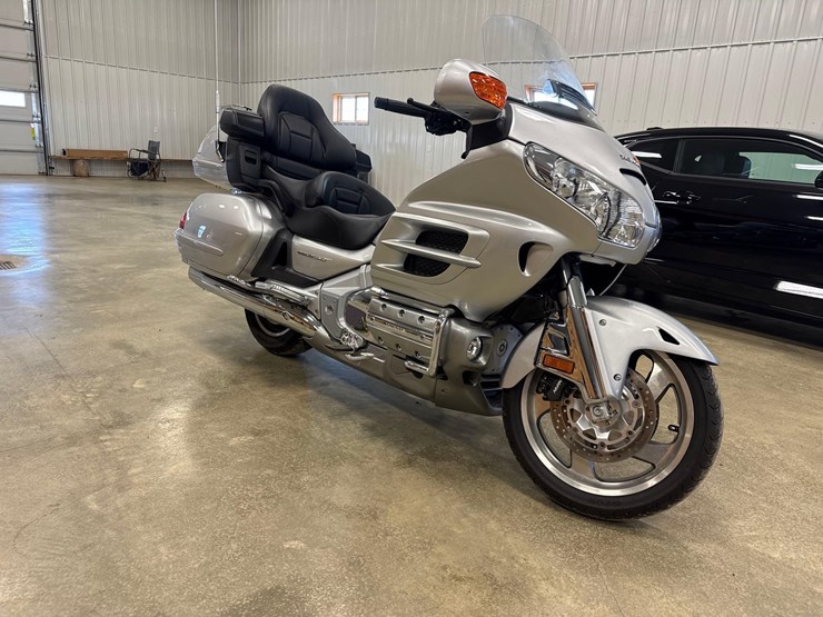 2007-honda-gl1800-goldwing-image-2