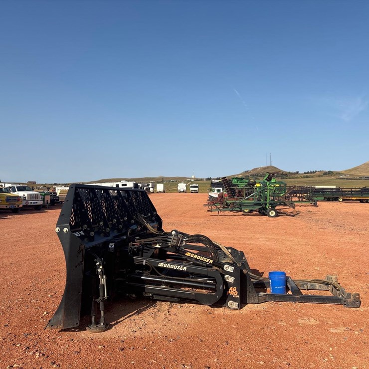 Grouses AgPro 16 Dozer