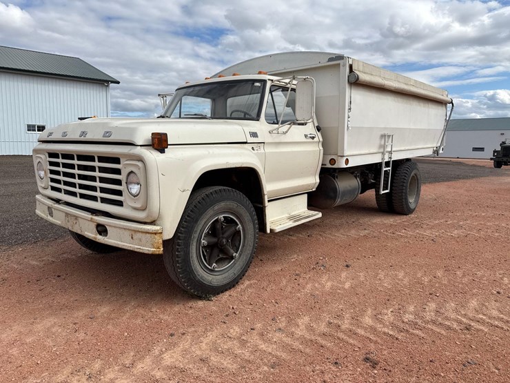 1976-ford-f600-image-1