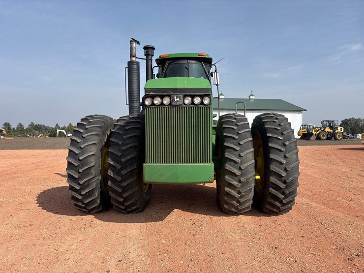 john-deere-8850-image-2
