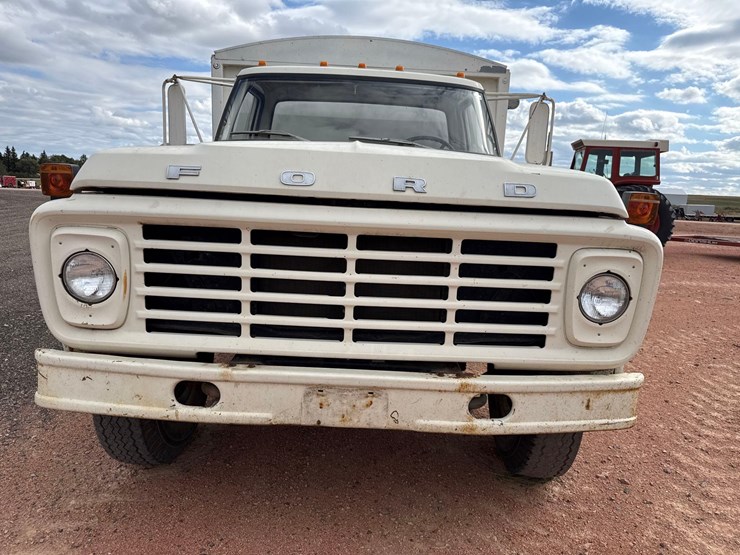 1976-ford-f600-image-2