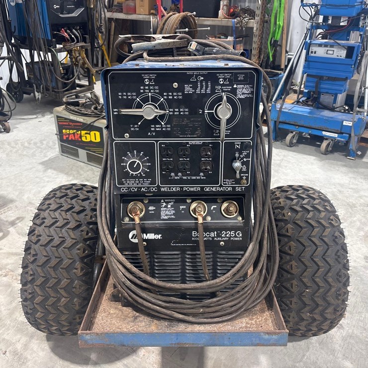 Bobcat 225G Welder/Generator