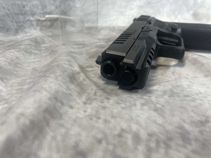 #5164-•-springfield-armory-echelon,-9mm-luger-pistol,-sn:-bf144620,-(neenah,-wi)-image-4