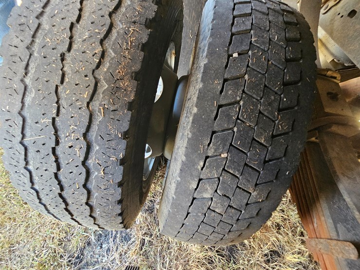 2011-ford-f450-image-78