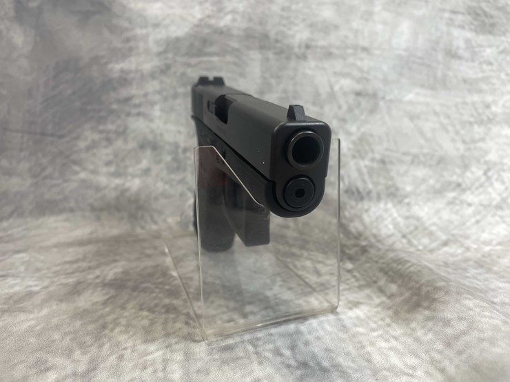 #5148-•-glock-g42,-380-auto-pistol,-sn:-afry717,-(neenah,-wi)-image-4