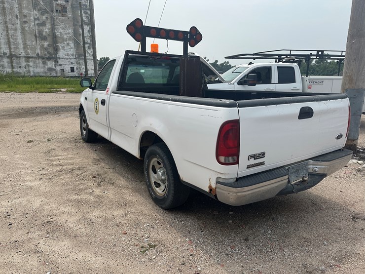 1999-ford-f150-xl-image-2