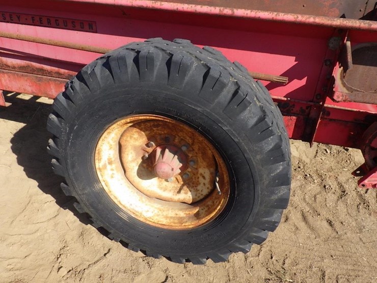 massey-ferguson-110-image-13