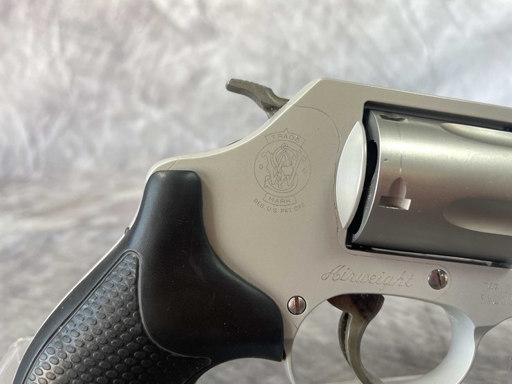 #5132-•-smith-&-wesson-.38-spl,-revolver,-sn:-cwm9026-(neenah,-wi)-image-7