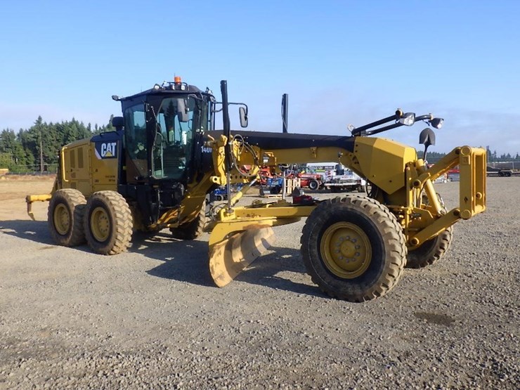 2013-caterpillar-140m2-image-2