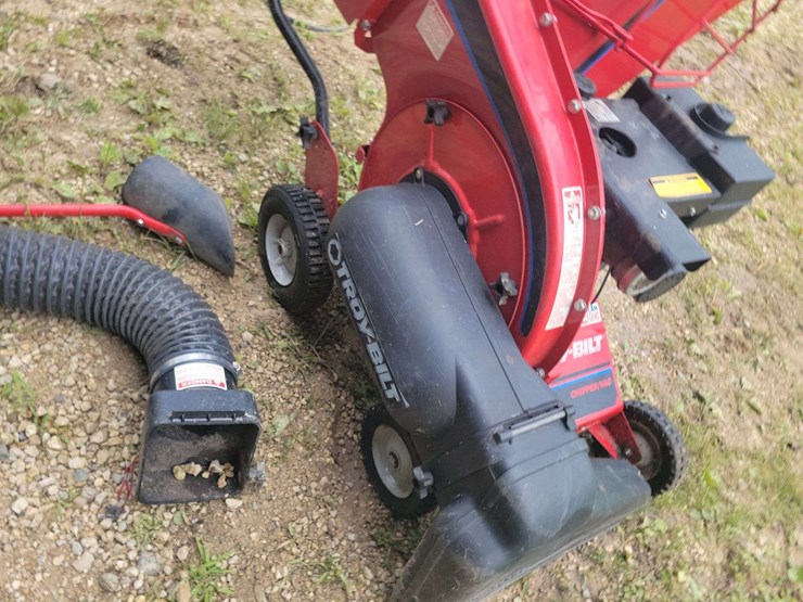 troy-built-5hp-chipper/vac,-motor-is-free-image-13