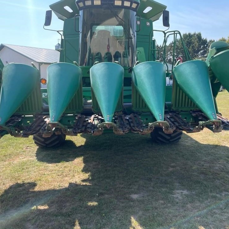 JOHN DEERE 693