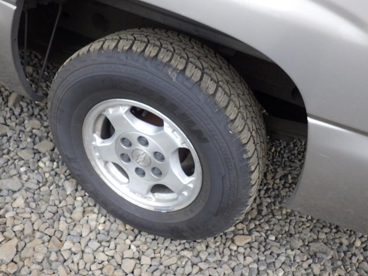 1999-gmc-1500-image-21