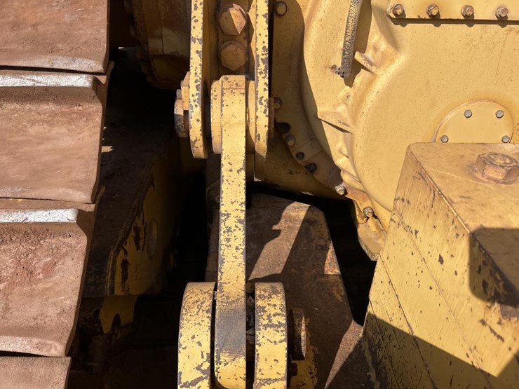 caterpillar-d9r-image-25