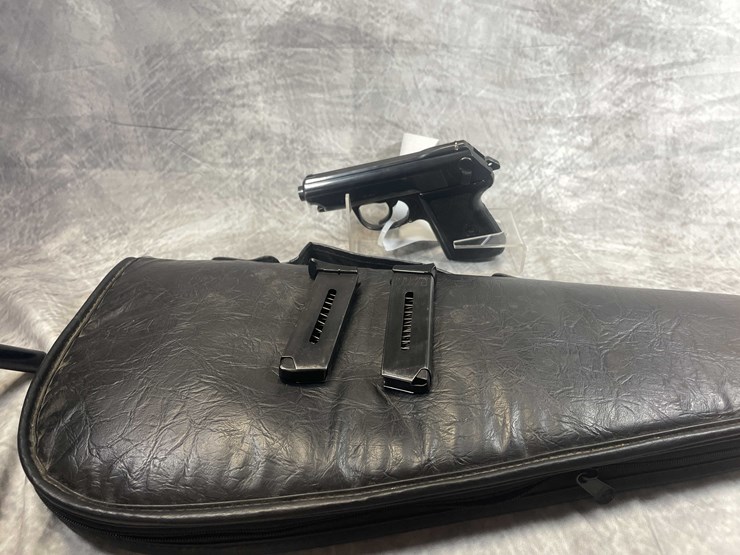 #5180-•-luscnik-polish,-9mm-luger-pistol,-sn:-dt04114,-(neenah,-wi)-image-1