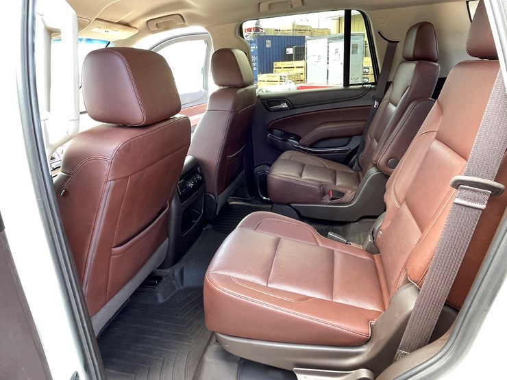 2017-chevrolet-tahoe-image-118