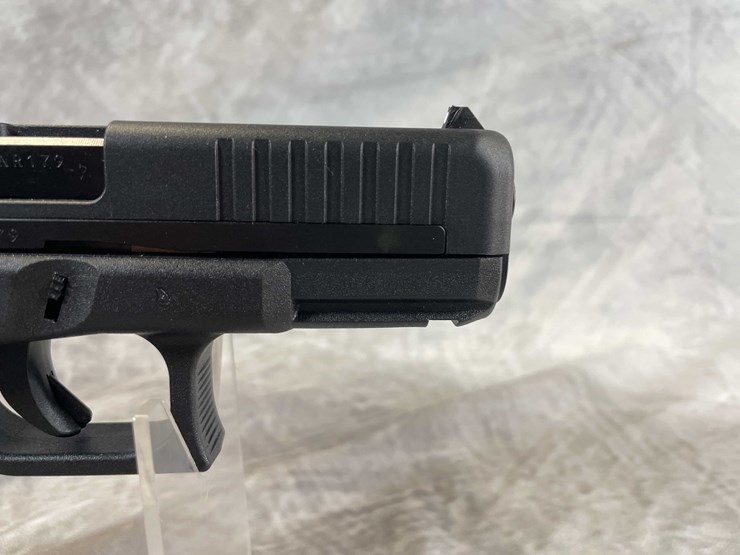 #5141-•-glock-g44,-22-lr-pistol,-sn:-aenr179,-(neenah,-wi)-image-15