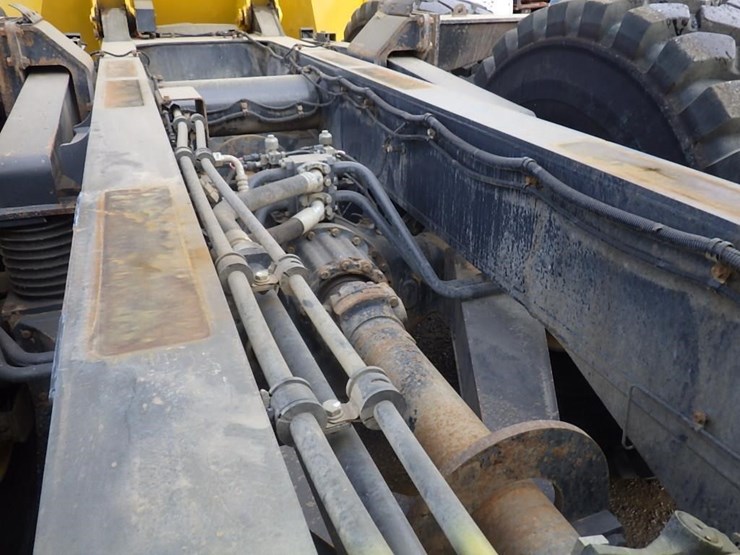 2016-komatsu-hm400-5-image-26