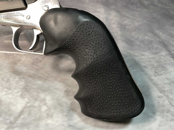 #5181-•-ruger-super-black-hawk,-44-rem-mag-revolver,-sn:-86-66365,-(neenah,-wi)-image-8
