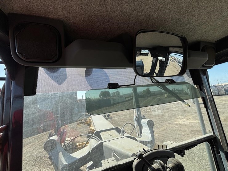 2012-deere-672gp-image-57