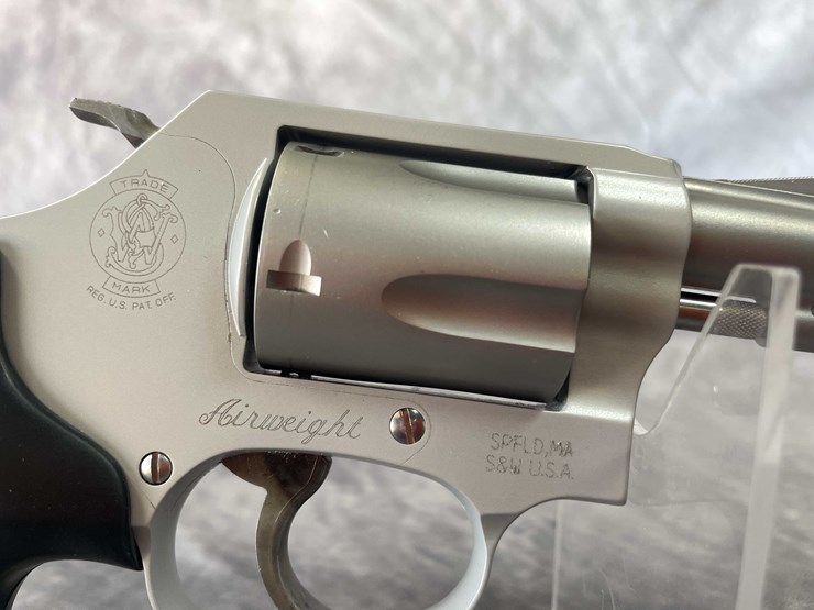 #5132-•-smith-&-wesson-.38-spl,-revolver,-sn:-cwm9026-(neenah,-wi)-image-9
