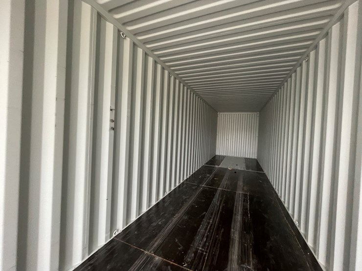 #1501-•-40'-container-image-15
