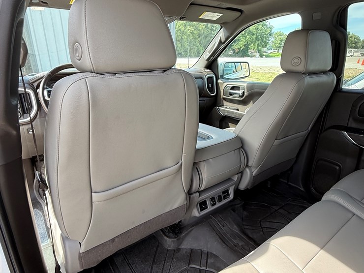 2019-chevrolet-k1500-image-23