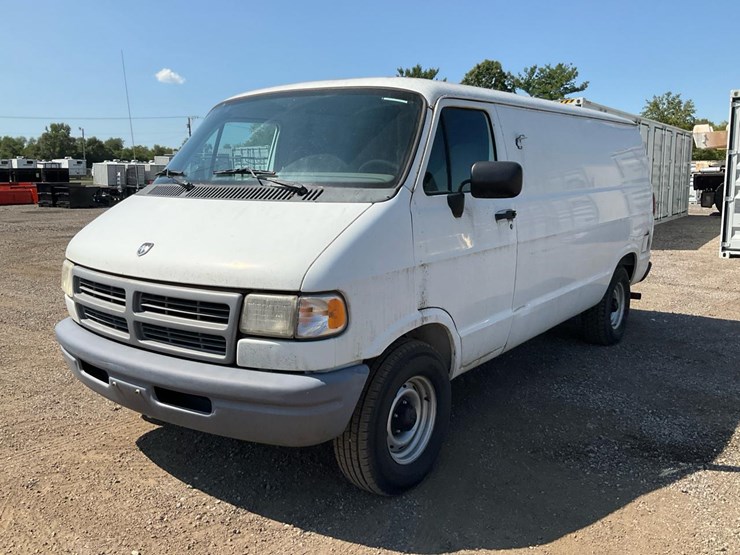 1997-dodge-ram-2500-image-1