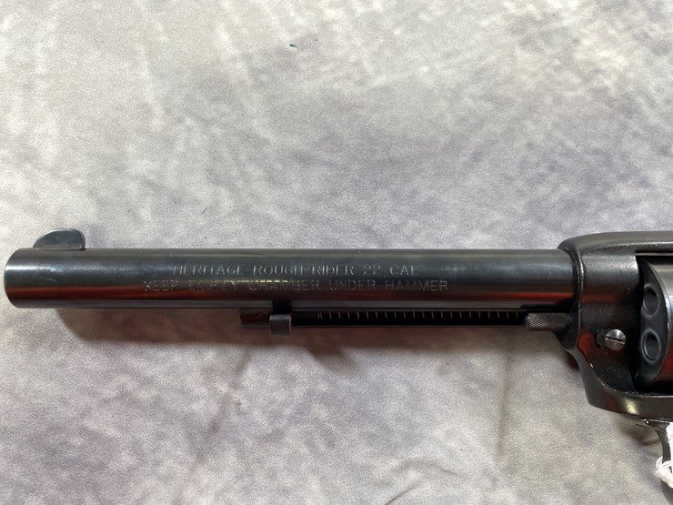 #5736-•-heritage-rough-rider-.22-cal.-revolver-sn:-f00952-(downing,-wi)-image-6