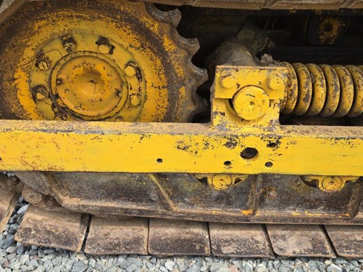 deere-350b-image-36