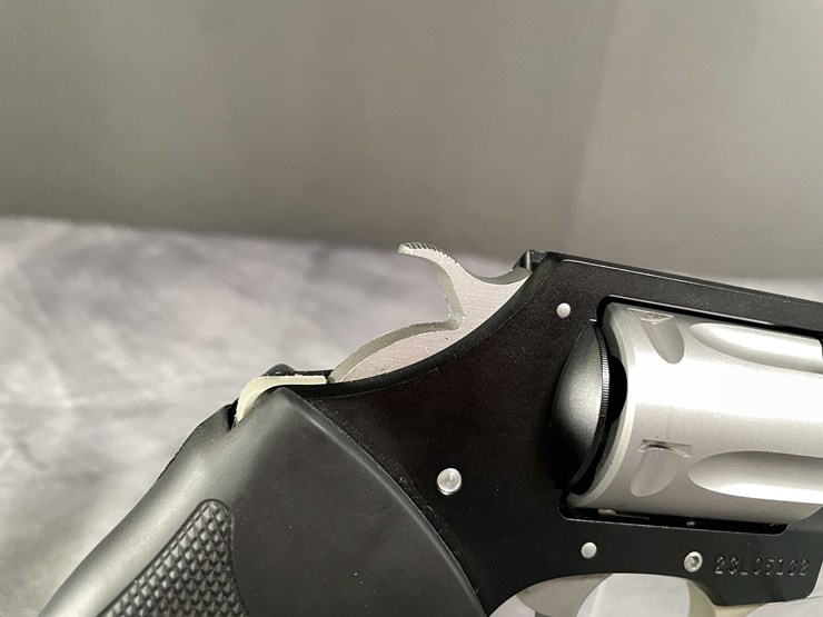 #5155-•-charter-arms-undercover-lite,-38-spl-revolver,-sn:-23l05132,-(neenah,-wi)-image-15